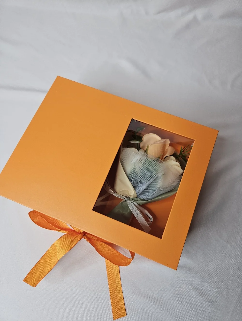 Luxury Gift Box with Reed Diffuser & Soap Flower Bouquet – Citrus Fruits